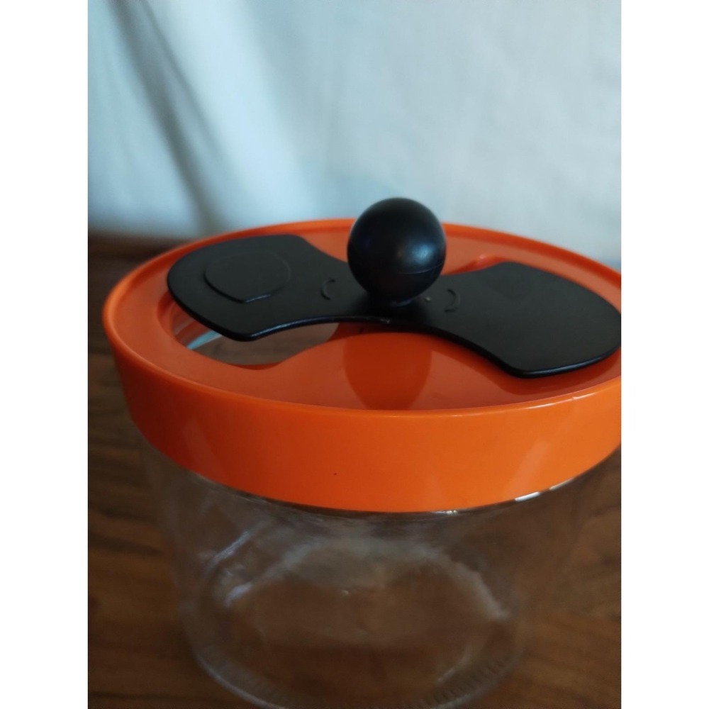 MCM VTG Canister With Orange Lid - Picture 4 of 5